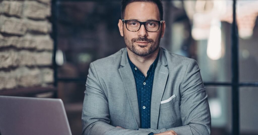 Melhores investimentos para empreendedores iniciantes - Linhas de crédito para micro e pequenas empresas - Como conseguir investimento para pequena empresa